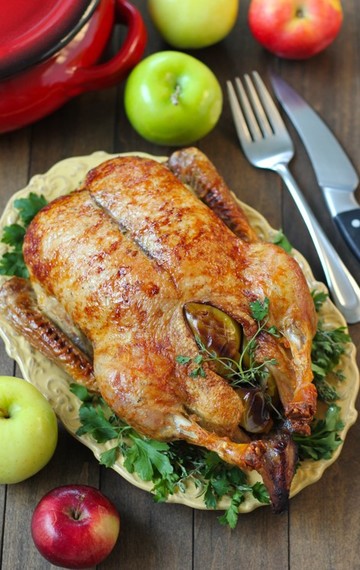 Roasted Duck with Apples